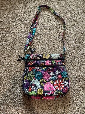 Vera Bradley Minnie and Mickey Disney Zippered Purse Bag Crossbody Floral